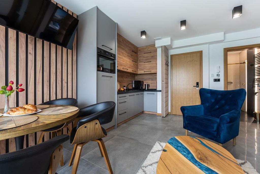 Apartment Golden - Mountain View