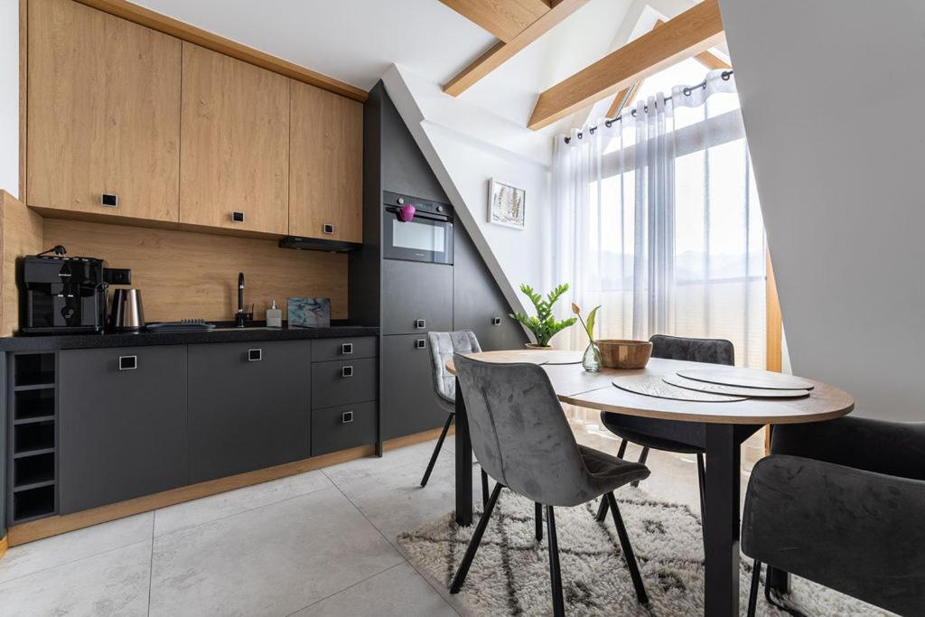 Apartment Golden - Mountain View