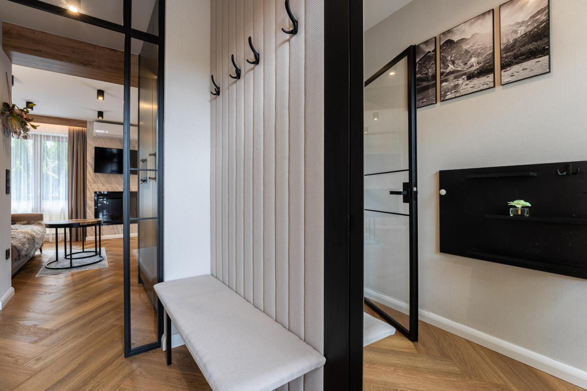 Golden - Mountain View Apartment